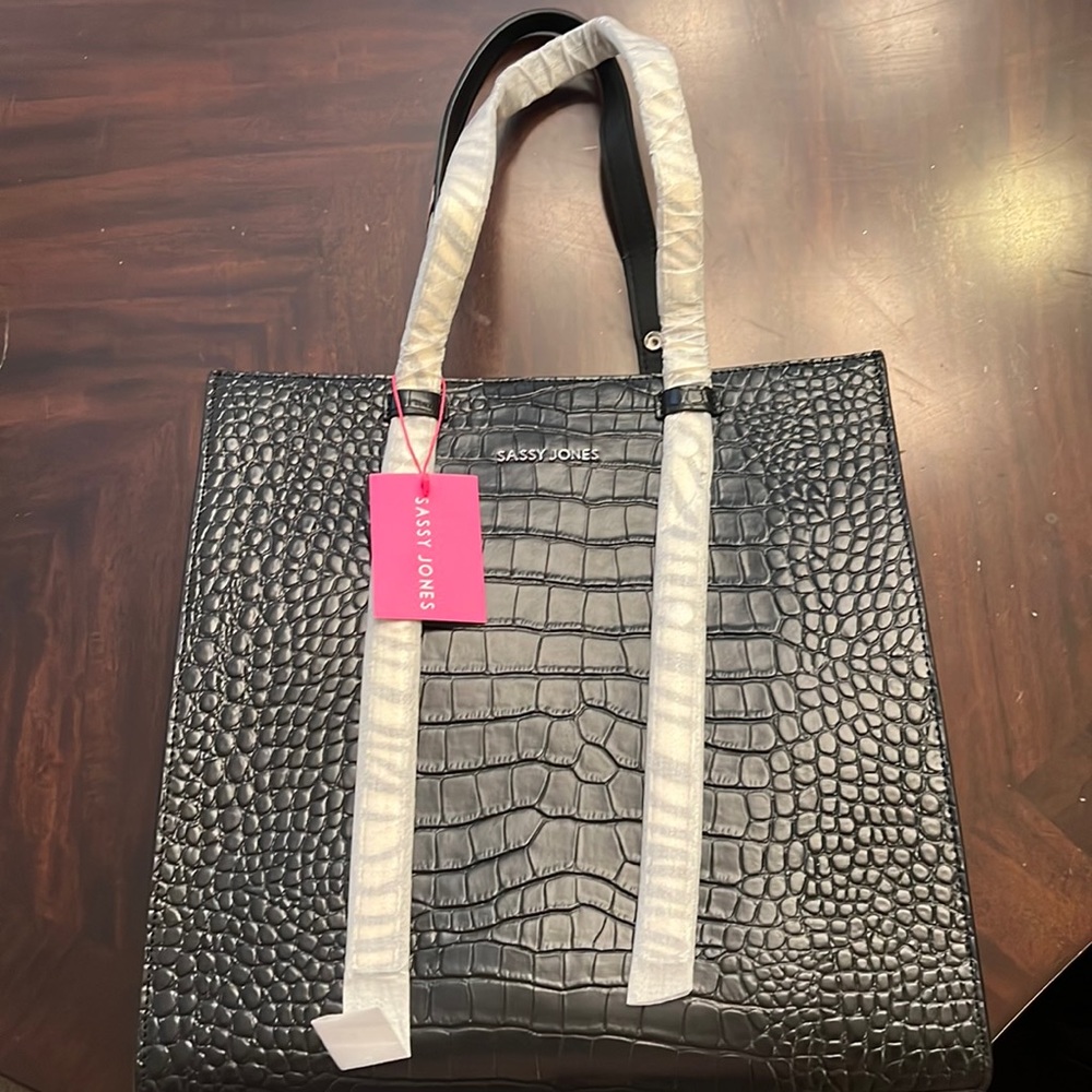 Sassy Jones Carmen Tote w/ Interchangeable Straps